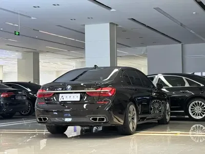 BMW 7 Series 2019, 100000 км, за 70451.84 USD - фото 18