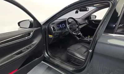 Hyundai Grandeur 2018, 176093 км, за 6104.77 USD - фото 10