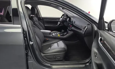 Hyundai Grandeur 2018, 176093 км, за 6104.77 USD - фото 12