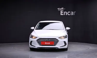 Hyundai Avante 2018, 168455 км, за 6557.7 USD
