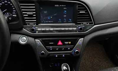 Hyundai Avante 2018, 168455 км, за 6557.7 USD - фото 13