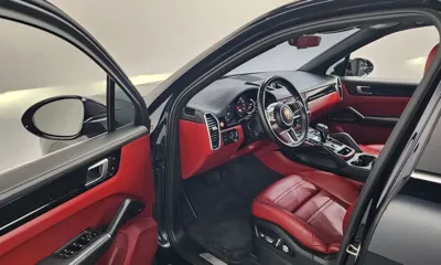 Porsche Cayenne 2020, 56513 км, за 40370.22 USD - фото 10