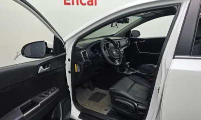 Kia Sportage 2018, 105285 км, за 6245.13 USD - фото 10