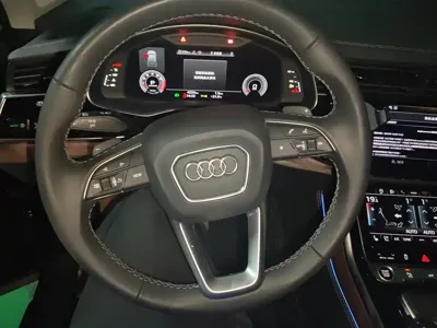 Audi Q7 2025, 4200 км, за 78544.68 USD - фото 15