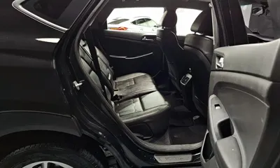 Hyundai Tucson 2016, 112736 км, за 7826.89 USD - фото 12