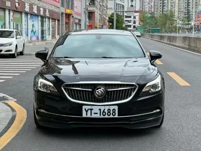 Buick LaCrosse · 2017 год
