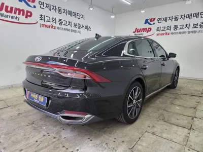 Hyundai Grandeur 2022, 98384 км, за 13016.86 USD