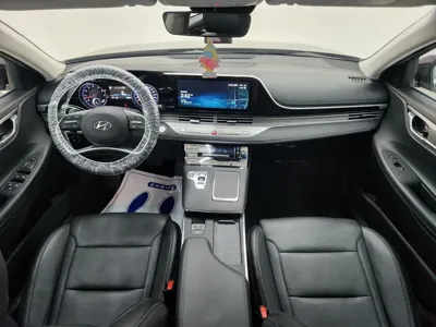 Hyundai Grandeur 2022, 98384 км, за 13016.86 USD - фото 7
