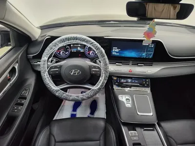 Hyundai Grandeur 2022, 98384 км, за 13016.86 USD - фото 14
