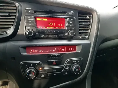 Kia K5 2011, 141522 км, за 2377.48 USD - фото 12