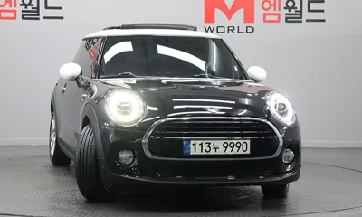 MINI Cooper 2019, 98047 км, за 7735.81 USD - фото 2