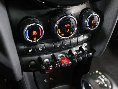 MINI Cooper 2019, 98047 км, за 7735.81 USD - фото 11