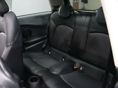 MINI Cooper 2019, 98047 км, за 7735.81 USD - фото 15