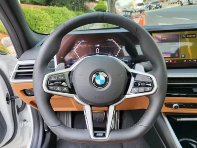 BMW 3-Series 2025, 1350 км, за 17125.87 USD - фото 11