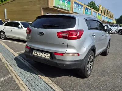 Kia Sportage 2012, 284000 км, за 2535.27 USD