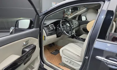 Kia Canival 2019, 119823 км, за 9902.29 USD - фото 10