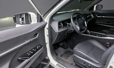 KG_Mobility_Ssangyong Torres 2023, 86562 км, за 12546.31 USD - фото 11