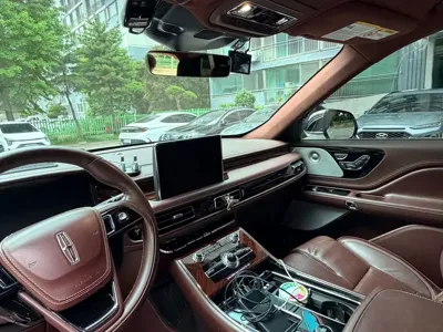 Lincoln Aviator 2021, 108500 км, за 27322.43 USD - фото 9