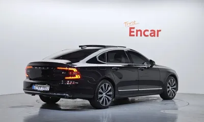 Volvo S90 2024, 16154 км, за 29415.67 USD