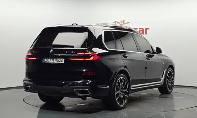 BMW X7 2025, 33894 км, за 82552.14 USD