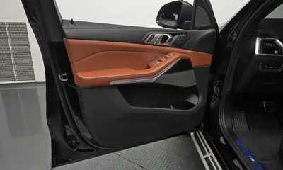 BMW X7 2025, 33894 км, за 82552.14 USD - фото 24