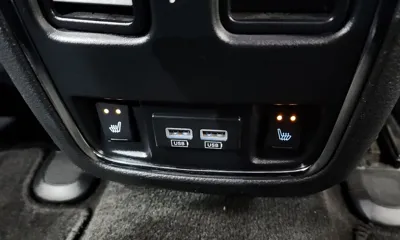 Jeep Cherokee 2015, 120247 км, за 6960.71 USD - фото 12