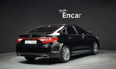 Hyundai Grandeur 2015, 121663 км, за 3642.38 USD