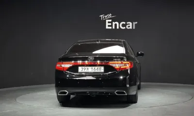 Hyundai Grandeur 2015, 121663 км, за 3642.38 USD