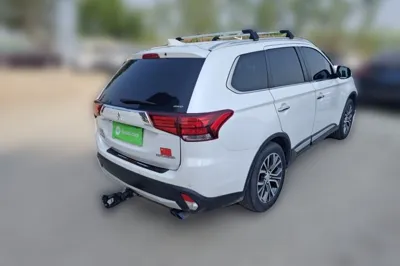 Mitsubishi Outlander 2018, 183100 км, за 11969 USD - фото 6