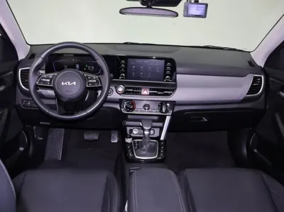 Kia Seltos 2025, 5372 км, за 11843.65 USD - фото 15