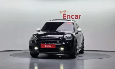 MINI Countryman 2018, 55818 км, за 10028 USD