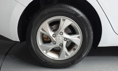 Hyundai Avante 2021, 61145 км, за 10134.56 USD