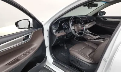 Hyundai Grandeur 2020, 157589 км, за 11230.84 USD - фото 10