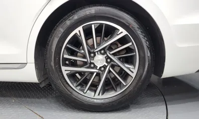 Hyundai Grandeur 2020, 157589 км, за 11230.84 USD - фото 21