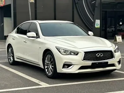 Infiniti Q50L 2020, 66000 км, за 12036.26 USD