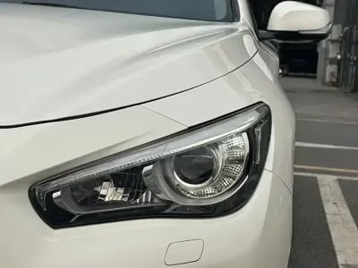Infiniti Q50L 2020, 66000 км, за 12036.26 USD