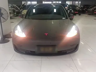Tesla Model 3 2023, 39700 км, за 22434.49 USD