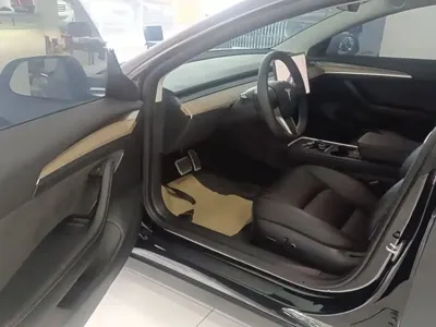 Tesla Model 3 2023, 39700 км, за 22434.49 USD - фото 16