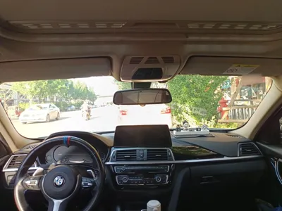 BMW 3 Series 2019, 81100 км, за 14024 USD - фото 19