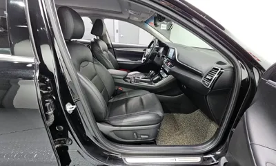 Hyundai Grandeur 2018, 162937 км, за 8013.66 USD - фото 12