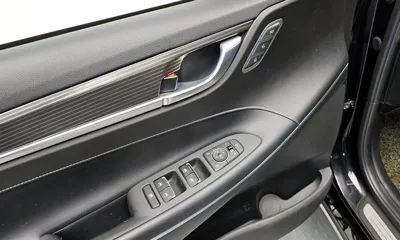 Hyundai Grandeur 2018, 162937 км, за 8013.66 USD - фото 13