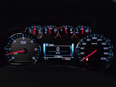 Chevrolet Surburban 2017, 117500 км, за 19543.98 USD - фото 8