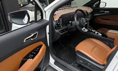 Kia Sportage 2023, 44417 км, за 18818.77 USD - фото 10