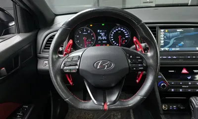 Hyundai Avante 2018, 82353 км, за 8125.85 USD - фото 14