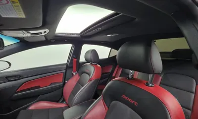 Hyundai Avante 2018, 82353 км, за 8125.85 USD - фото 16