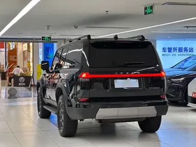 Lexus GX 2025, 18000 км, за 109931.56 USD - фото 7