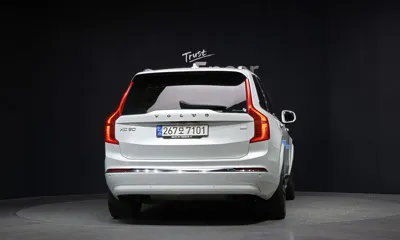 Volvo XC90 2023, 147443 км, за 34291.37 USD