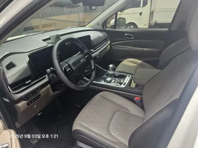 Kia Canival 2025, 30100 км, за 17191.81 USD - фото 9