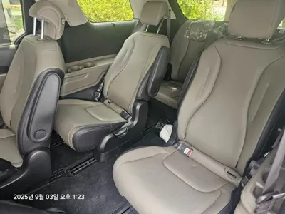Kia Canival 2025, 30100 км, за 17191.81 USD - фото 12