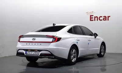 Hyundai Sonata 2020, 97607 км, за 7271.29 USD